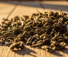 Kaliteli Bir Çay Nasıl Seçilir: 5 Kritik İpucu